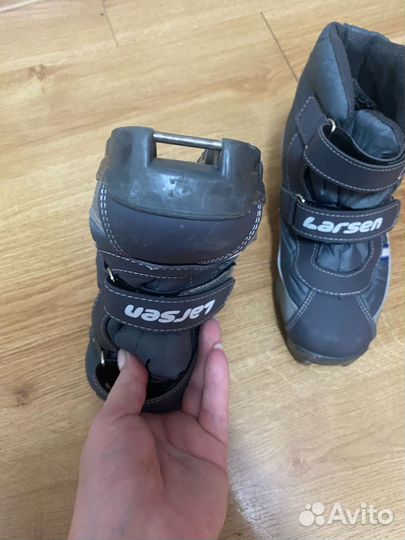 Лыжные ботинки