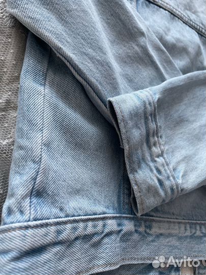 Джинсовая куртка GAP 8-9лет