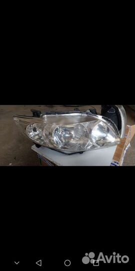 Передние фары на Тойоту Королла е150