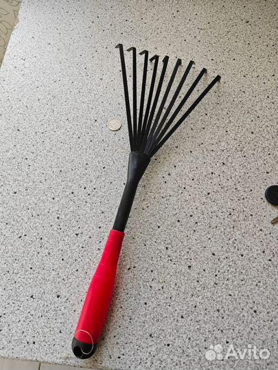 Щётка для уборки листьев.земли