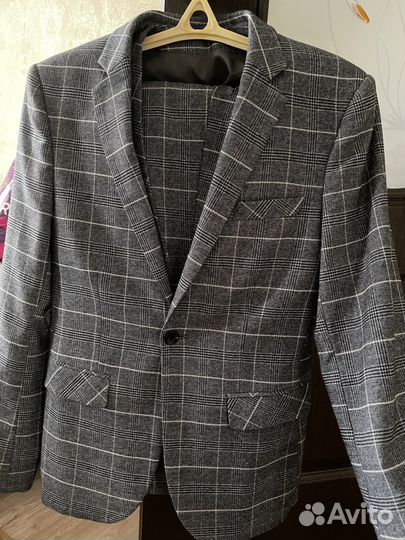 Костюм классический мужской в клетку