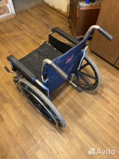 Коляска инвалидная