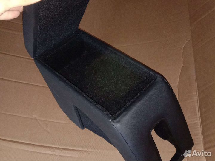 Подлокотник Поло