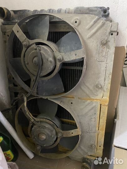 Двойной вентилятор охлаждения электрической