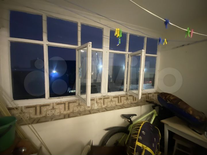 2-к. квартира, 54 м², 2/5 эт.