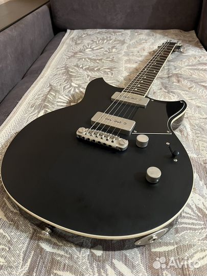 Электрогитара Yamaha Revstar RS502