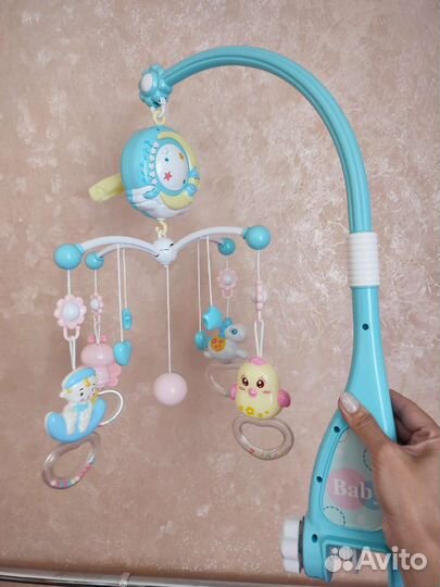 Мобиль на кроватку с проектором