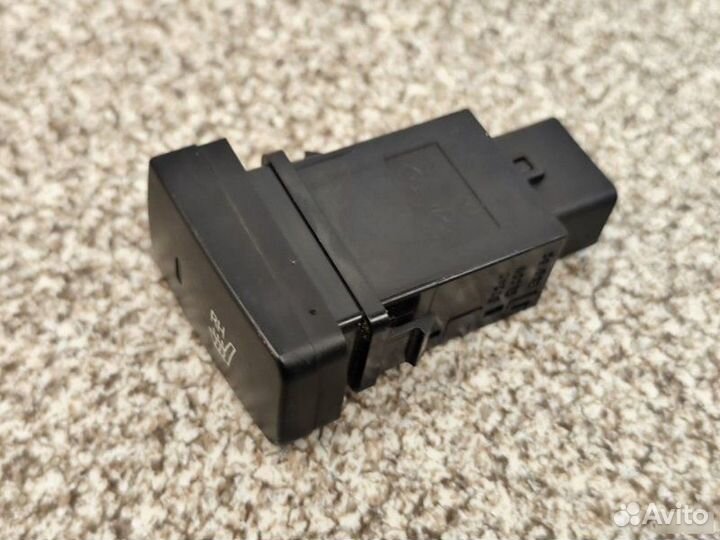Кнопка подогрева сидений правая Hyundai Tucson