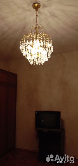 Люстра хрустальная