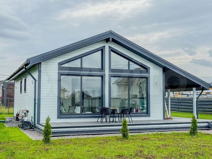 Коттедж 128 м² на участке 6 сот.