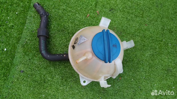 Бачок расширительный Audi A3 sportback CDA 1 2008