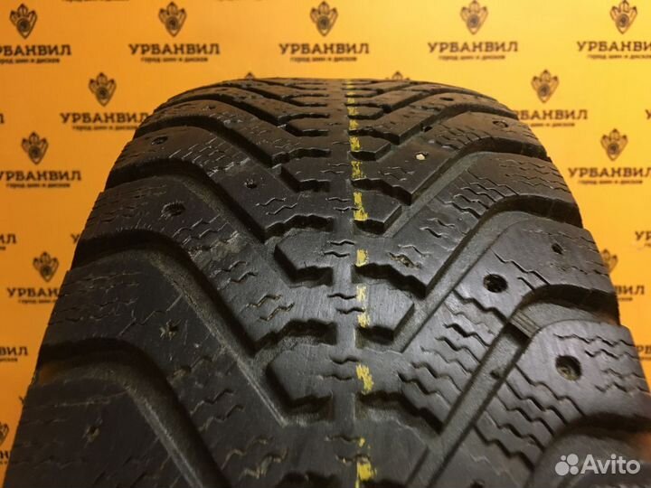 Goodyear UltraGrip 500 215/65 R16 98T