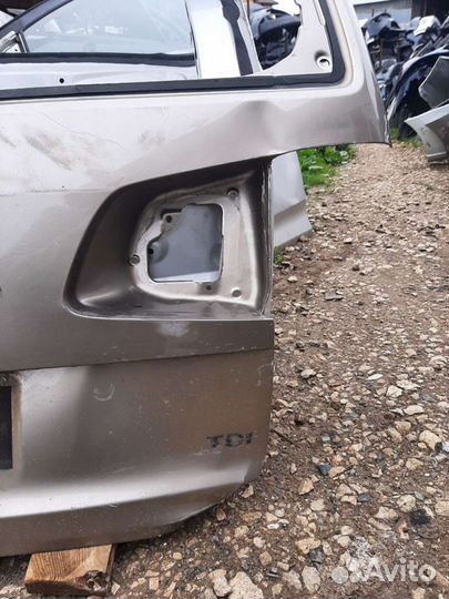 Крышка багажника Volkswagen Touran 2
