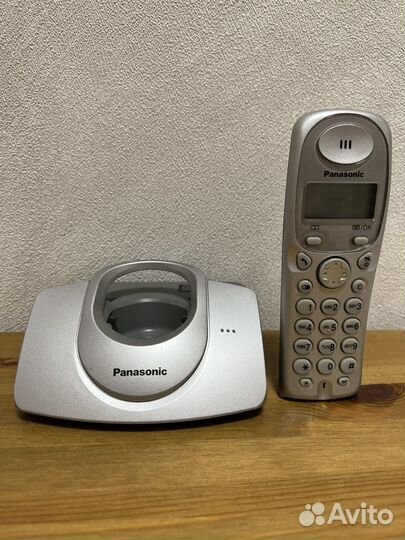 Радиотелефон Panasonic KX-TG1105RU