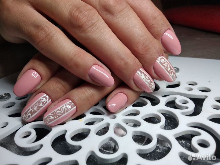 Маникюр-Педикюр.Наращивание ногтей