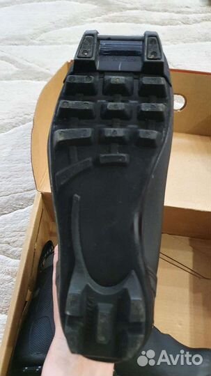 Лыжные ботинки