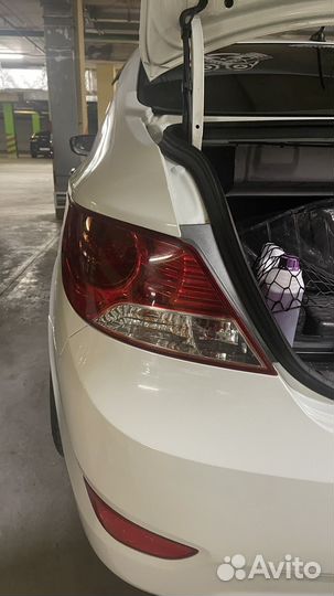 Задние оригинальные фонари Solaris 2010-2014