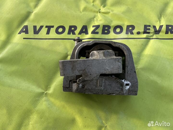 Кронштейн (подушка двигателя) skoda octavia