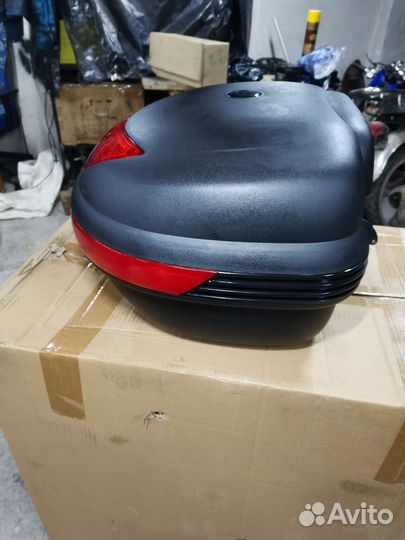 Кофр быстросъёмный для мотоцикла, мопеда, скутера