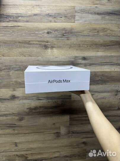 Airpods max