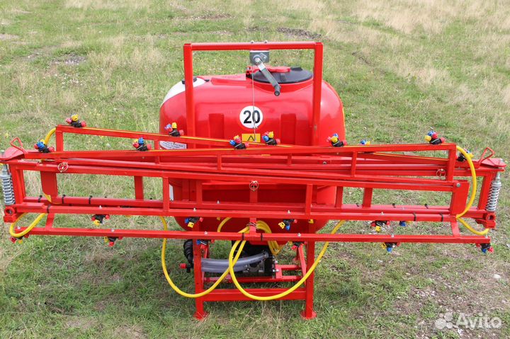 Опрыскиватель Lisicki P035, 2022