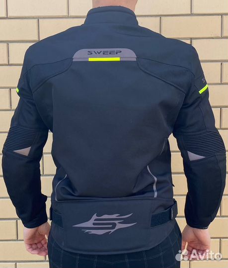 Мотокуртка