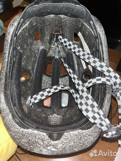 Шлем и защита для велосипеда и роликов