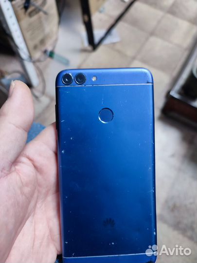 HUAWEI P Smart, 3/32 ГБ