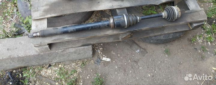 Volvo s60 v70 2.4 АКПП привод правый 2007г