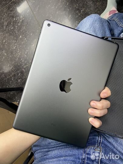 Apple iPad 10.2 Wi-Fi 2024