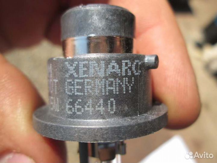 Лампа Toyota Prius ZVW30 2ZR-FXE 2012