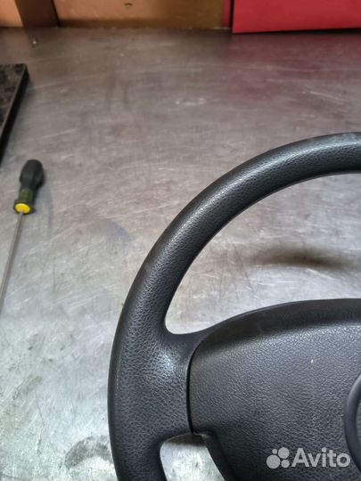 Рено dacia duster руль в сборе с подушкой
