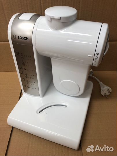 Кухонный комбайн Mum 4880 без насадок