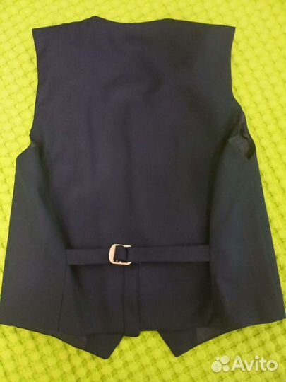 Жилетка для мальчика школьная 140