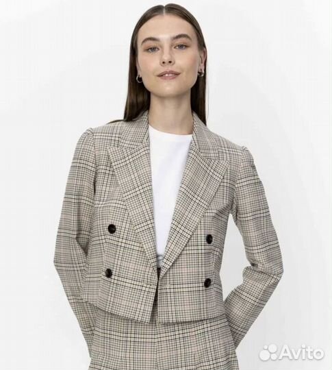 Жакет calista 42