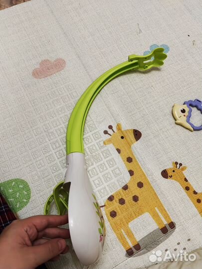 Кронштейн для мобиля