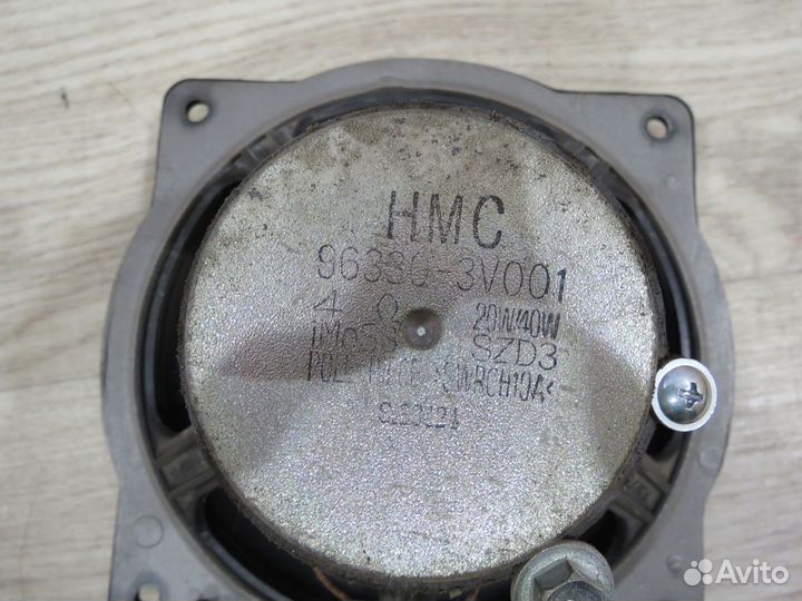 Динамик Hyundai i40