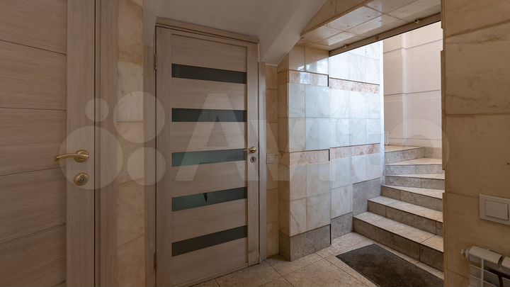 Помещение 352.2 м²