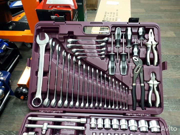 Набор инструментов Thorvik 127 предметов