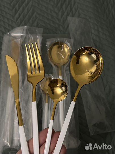 Набор столовых приборов