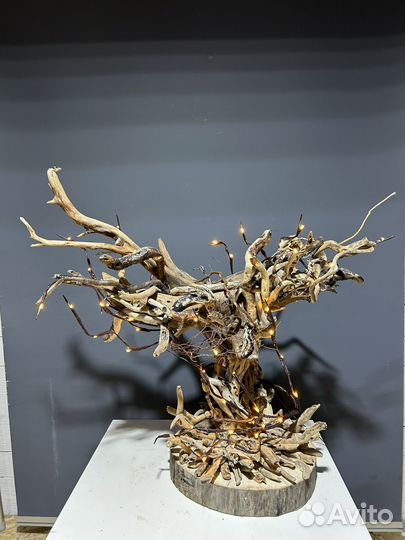 Светящийся декор из дерева