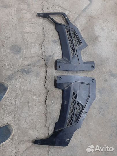 Накладки решётки подкапотные на Luxgen,Люскджин