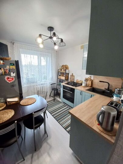 2-к. квартира, 70 м², 1/2 эт.