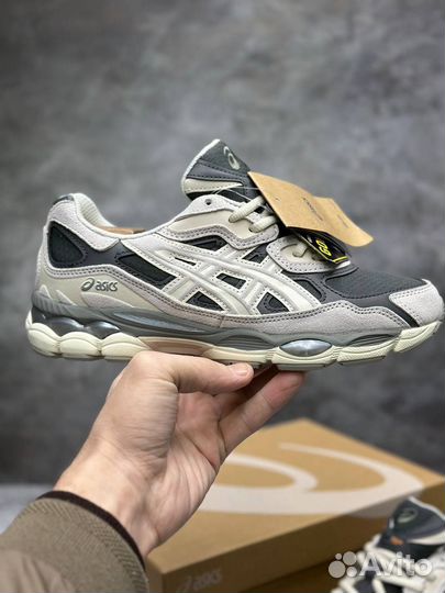 Стильные Asics NYC GoreTex