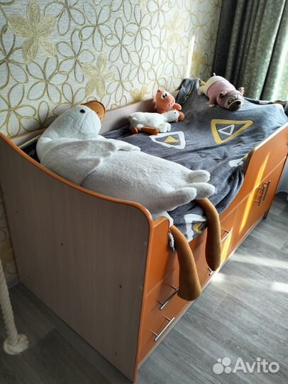 Детская кровать чердак с матрасом