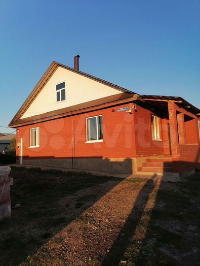 Дом 256 м² на участке 15 сот.