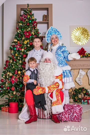 Дед Мороз Тольяттинский и Снегурочка Лада