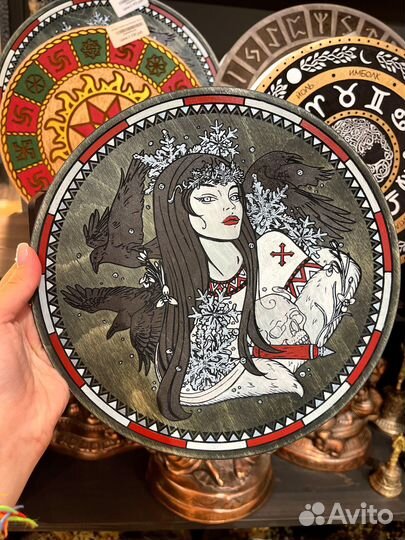 Алтарь из березы Морена и Вороны