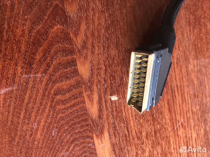 Кабель переходник scart-6RCA позолоченный 1 m