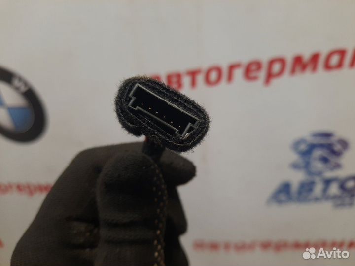 Амортизатор багажника задний правый Bmw 530 F07